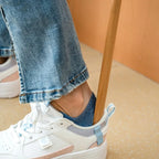Extra Long Handle Shoe Horn Ergonomic Shoe Helper for Easy On Shoes
