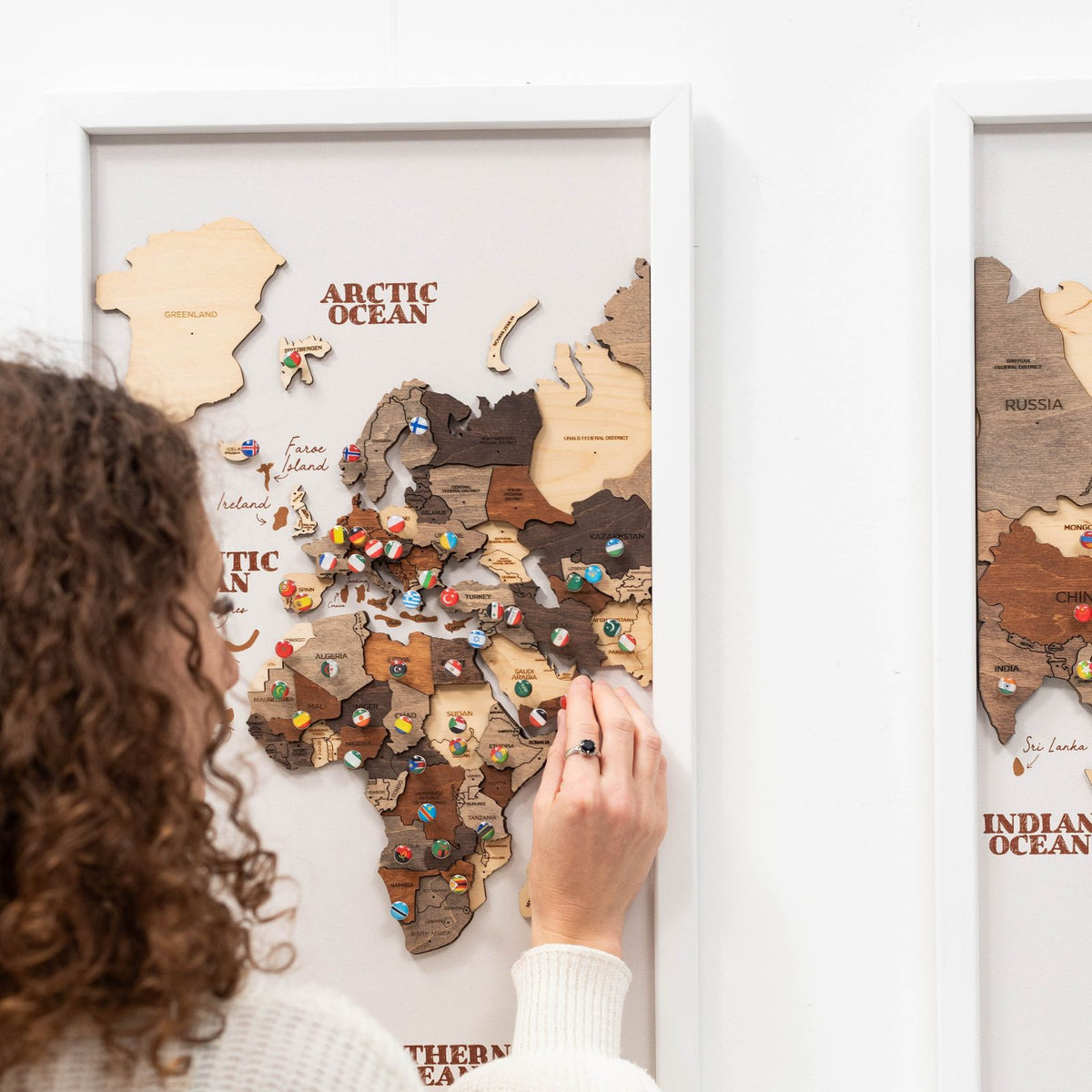 3D Wooden Triptych World Map Multicolor (B2B)